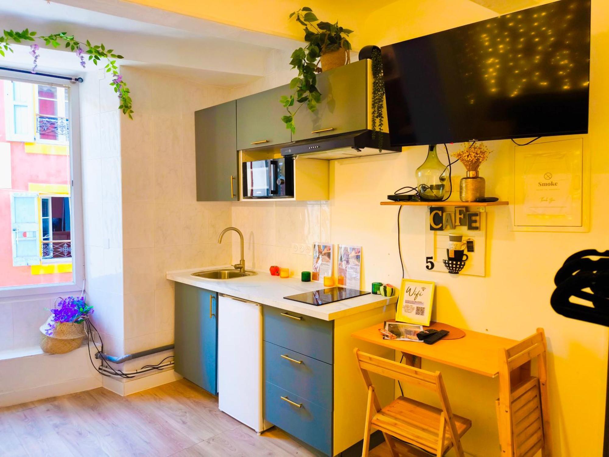 Le King & Suites Etoilees Gréoux-les-Bains Εξωτερικό φωτογραφία