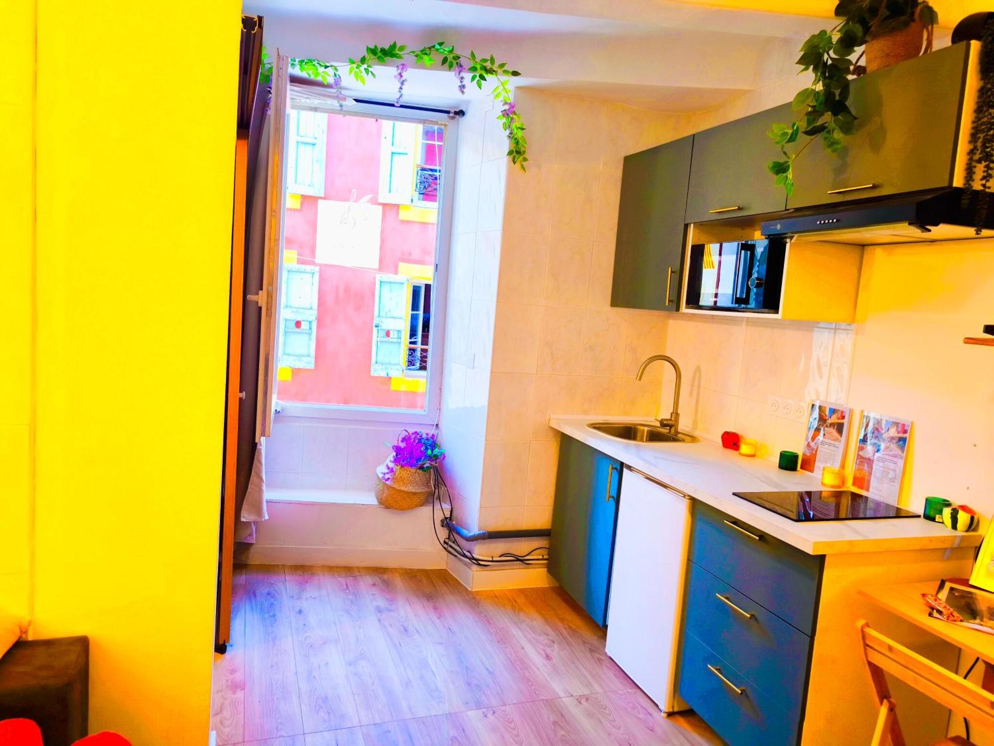 Le King & Suites Etoilees Gréoux-les-Bains Εξωτερικό φωτογραφία